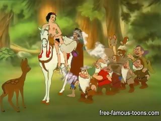 Snowwhite y dwarfs sexo parodia