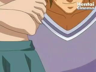 Pequeñita hentai nena consigue su estrecho coño dedos