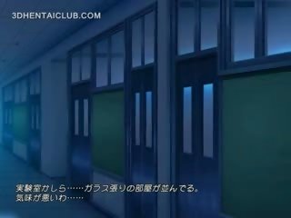 Krūtainas anime skolniece slurping viņai cunt juices