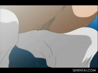 Hentai sjuksköterska practicing ger födelse med eggs i henne våt
