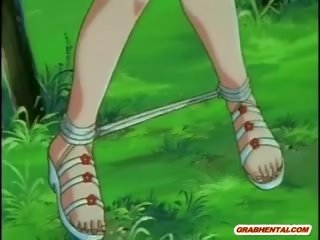 Anime gadis mendapat squeezed beliau payu dara dan keras mencucuk