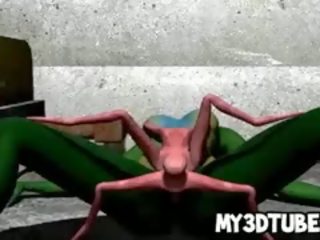 3d hijau asing mendapatkan kacau keras oleh sebuah spider