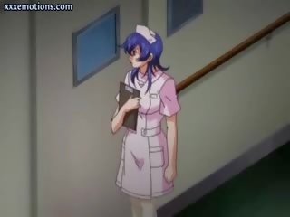 Anime pielęgniarka laska dostaje nasienie
